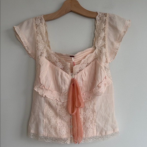 Arlo Lace Top - Picture 4 of 9